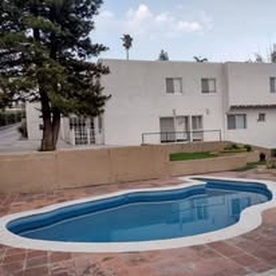 Casa con alberca