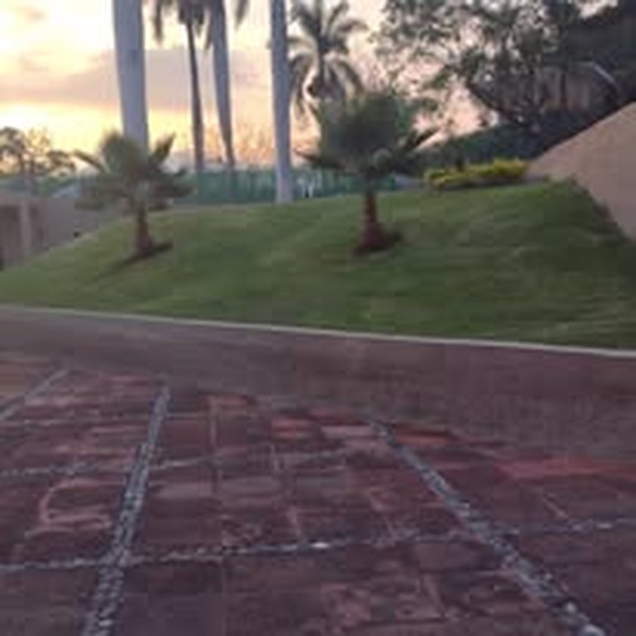 Jardines de propiedad residencial
